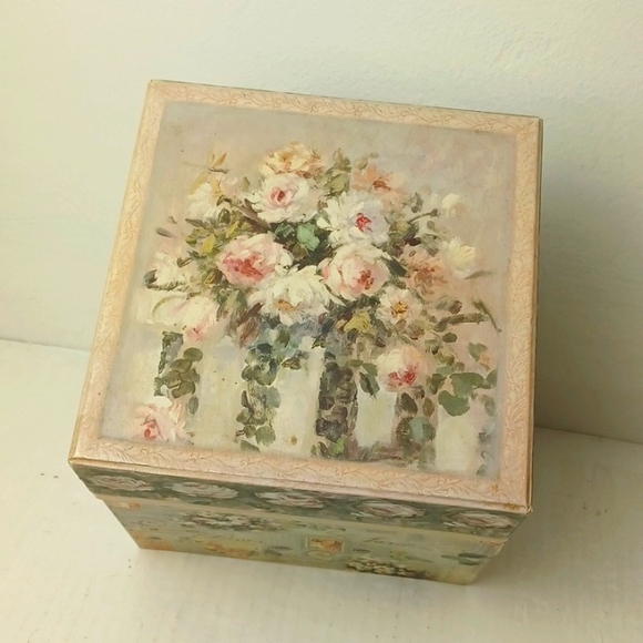 Bob's Boxes Decorative Victorian Garden Graphic Stoage Box/Bin 7" X 7" X 7" EUC - Picture 10 of 10